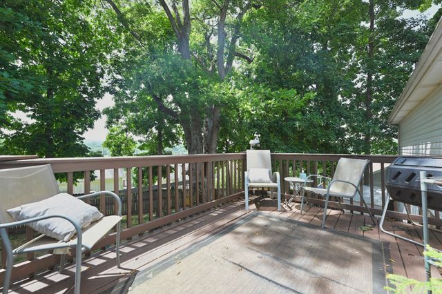 225 High Chaperal Dr, Goodlettsville, TN 37072