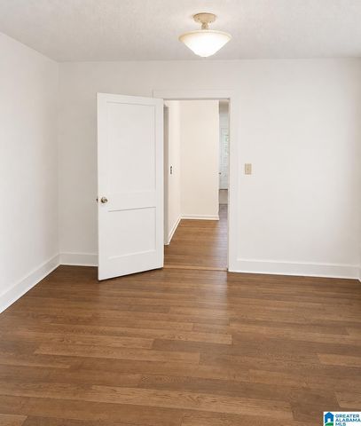 1207 4TH AVENUE N, Clanton, AL 35045