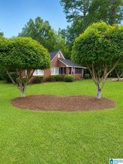 1207 4TH AVENUE N, Clanton, AL 35045