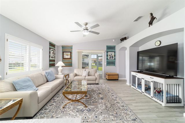 8608 SE 141ST STREET ROAD, Summerfield, FL 34491