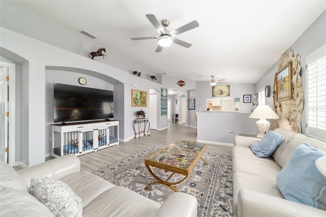 8608 SE 141ST STREET ROAD, Summerfield, FL 34491