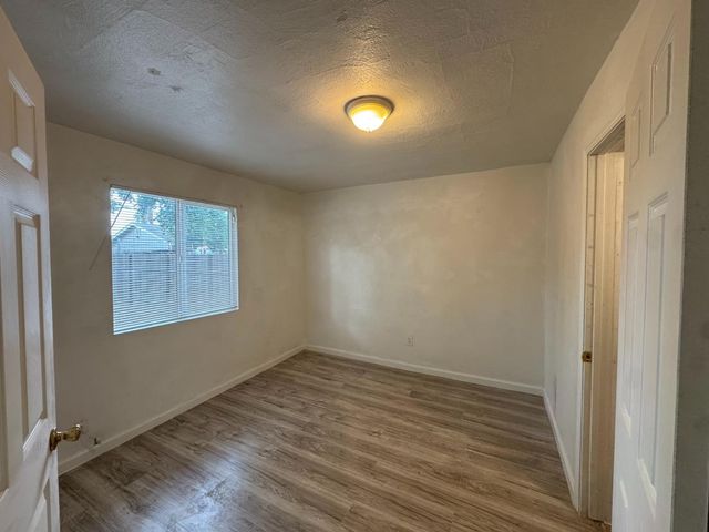 3824 14th Ave, Sacramento, CA 95820
