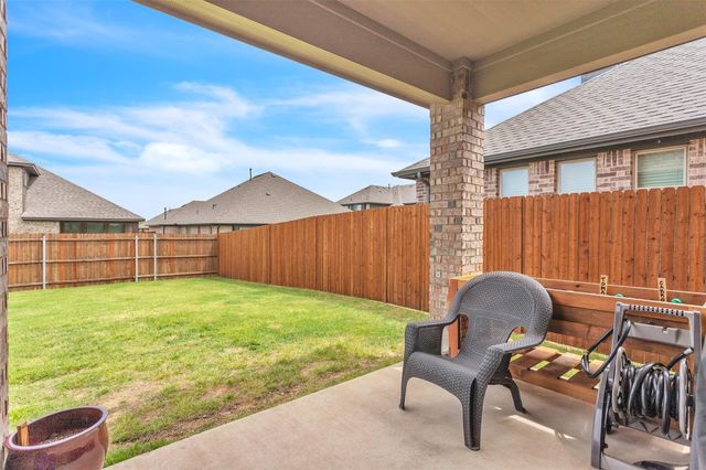 4444 Blue Mist Drive, Fort Worth, TX 76036