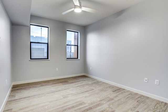3113 Saint Charles Street 240, Houston, TX 77004