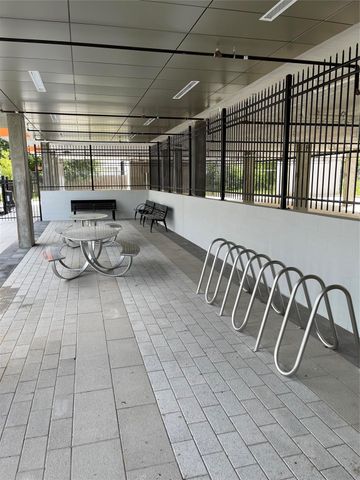 3113 Saint Charles Street 240, Houston, TX 77004