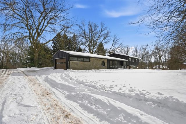 10500 Grubbs Road, Mccandless, PA 15090