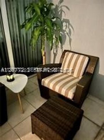 170 SE 14th St 1502, Miami, FL 33131