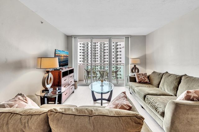 3000 S Ocean Drive 714, Hollywood, FL 33019
