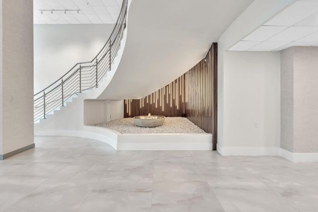 3000 S Ocean Drive 714, Hollywood, FL 33019