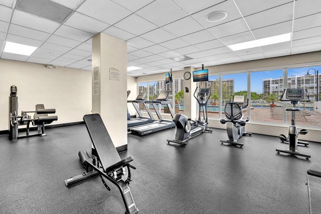 3000 S Ocean Drive 714, Hollywood, FL 33019