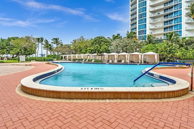3000 S Ocean Drive 714, Hollywood, FL 33019
