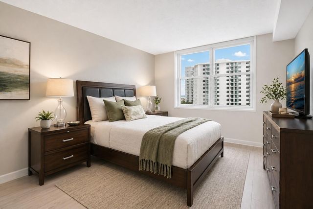 3000 S Ocean Drive 714, Hollywood, FL 33019