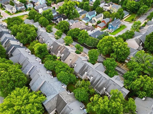 64 Hammock Place SE, Atlanta, GA 30312