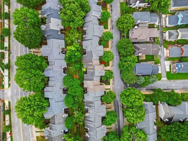 64 Hammock Place SE, Atlanta, GA 30312