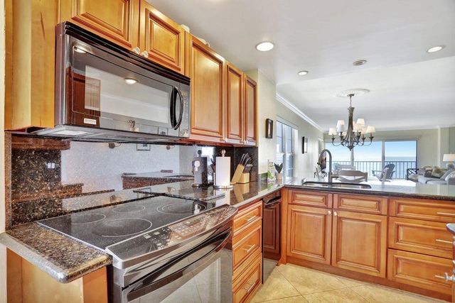 1021 HILLSBORO MILE 1108, Hillsboro Beach, FL 33062