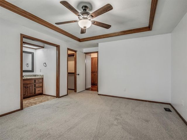 11124 Ashford Drive, Yukon, OK 73099