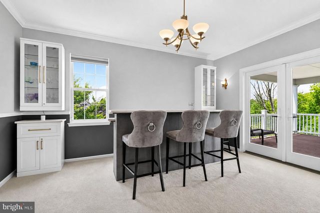 32 FERRIS WHEEL DR, Lambertville, NJ 08530