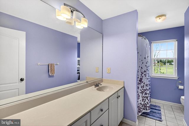 32 FERRIS WHEEL DR, Lambertville, NJ 08530