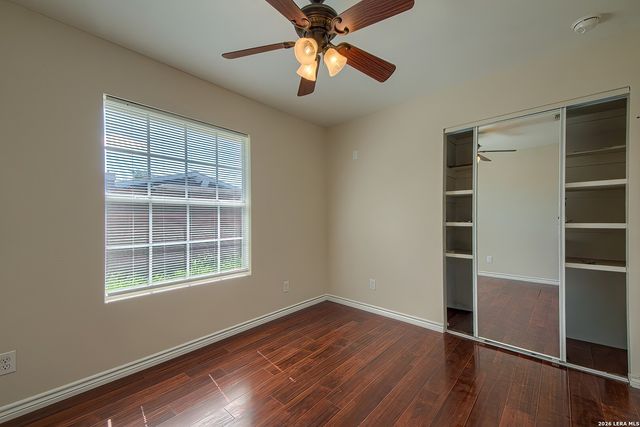607 Rexford Dr, San Antonio, TX 78216
