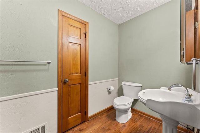 735 Calhoun Road, Dahlonega, GA 30533