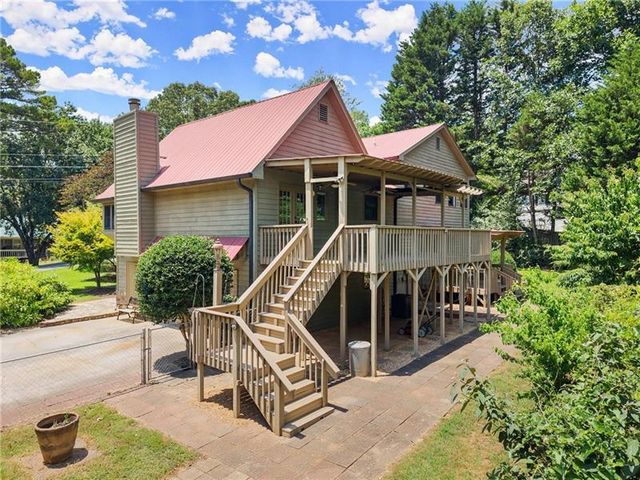 735 Calhoun Road, Dahlonega, GA 30533