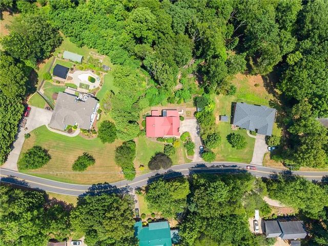 735 Calhoun Road, Dahlonega, GA 30533