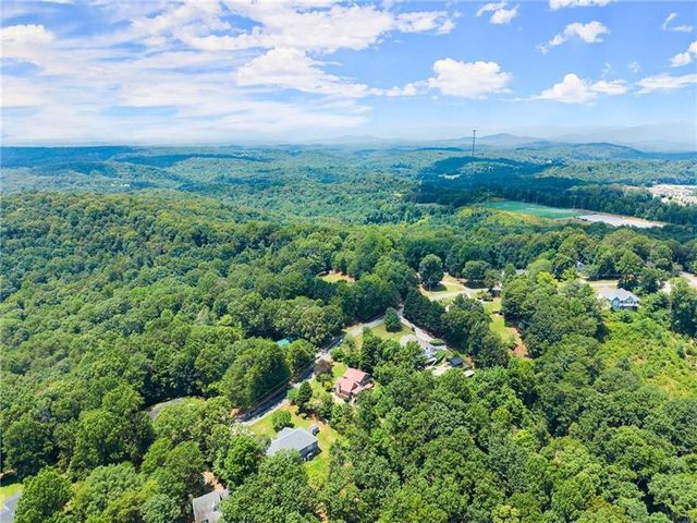 735 Calhoun Road, Dahlonega, GA 30533