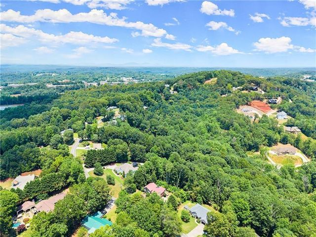 735 Calhoun Road, Dahlonega, GA 30533