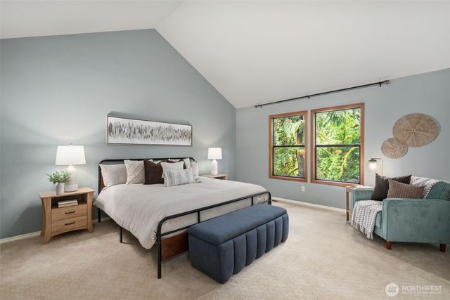 2825 NW Pine Cone Drive, Issaquah, WA 98027