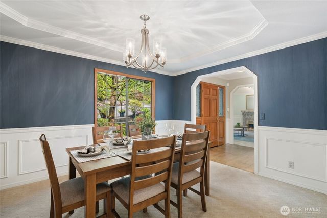 2825 NW Pine Cone Drive, Issaquah, WA 98027