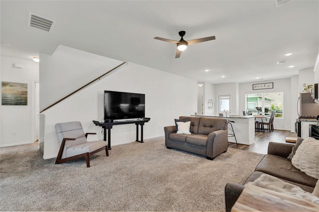 103 Bent Creek DR, Hutto, TX 78634