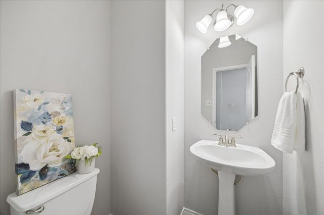 519 Trail Springs Court, Kingwood, TX 77339