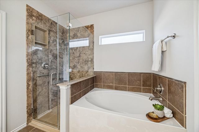 519 Trail Springs Court, Kingwood, TX 77339