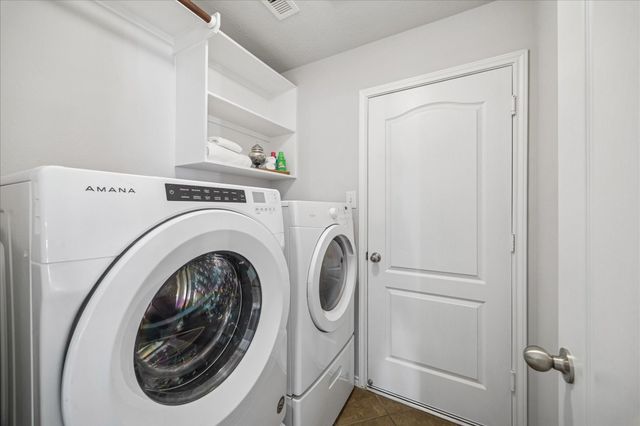 519 Trail Springs Court, Kingwood, TX 77339