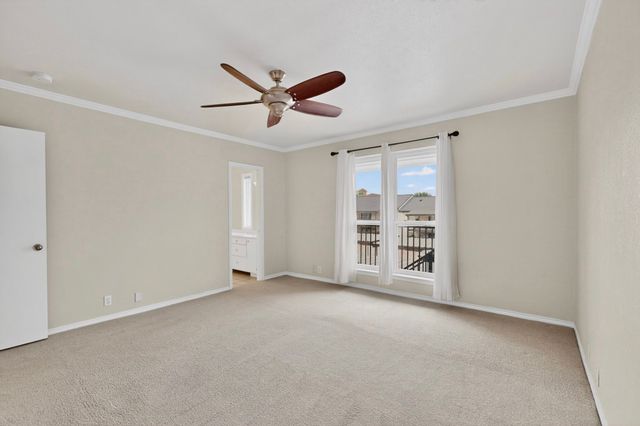 7820 Meadow Park Drive 215, Dallas, TX 75230