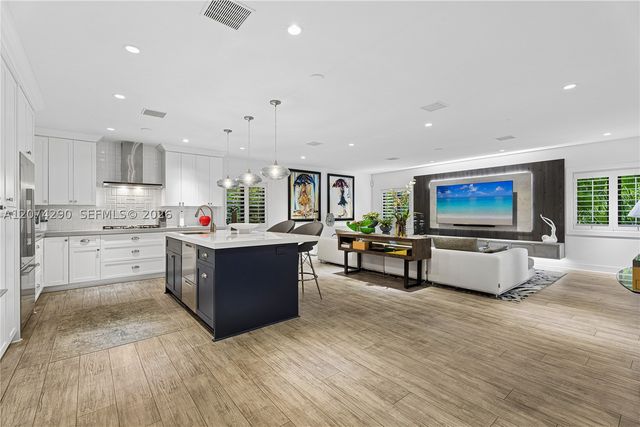 231 Fluvia Ave -, Coral Gables, FL 33134