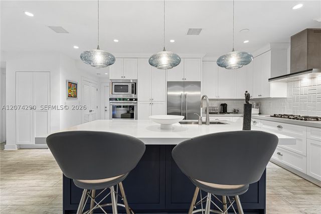 231 Fluvia Ave -, Coral Gables, FL 33134