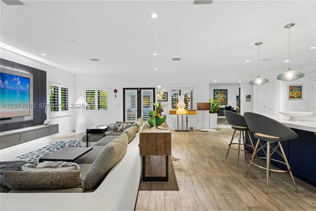 231 Fluvia Ave -, Coral Gables, FL 33134