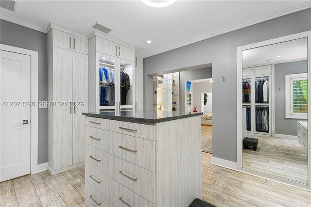231 Fluvia Ave -, Coral Gables, FL 33134