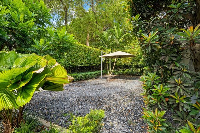 231 Fluvia Ave -, Coral Gables, FL 33134