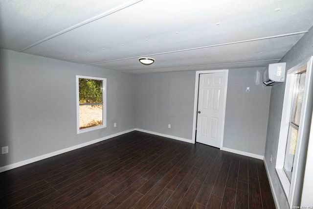 393 DEER VALLEY ST, San Antonio, TX 78133