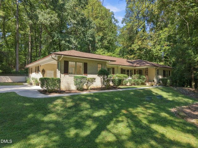 932 Lystra Lane, Chapel Hill, NC 27517