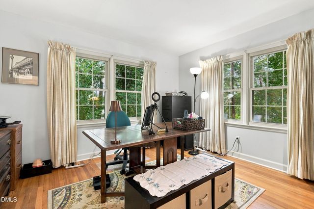 932 Lystra Lane, Chapel Hill, NC 27517