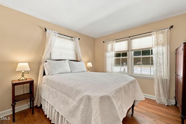 932 Lystra Lane, Chapel Hill, NC 27517