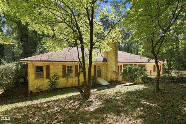 932 Lystra Lane, Chapel Hill, NC 27517