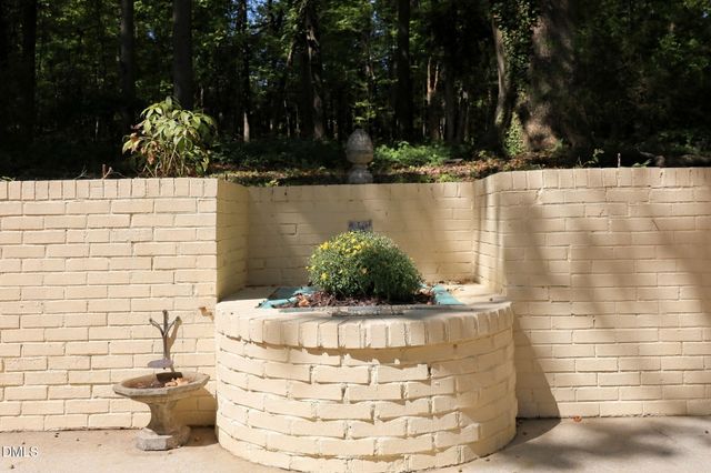 932 Lystra Lane, Chapel Hill, NC 27517