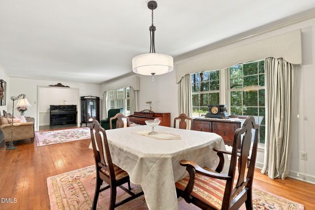 932 Lystra Lane, Chapel Hill, NC 27517