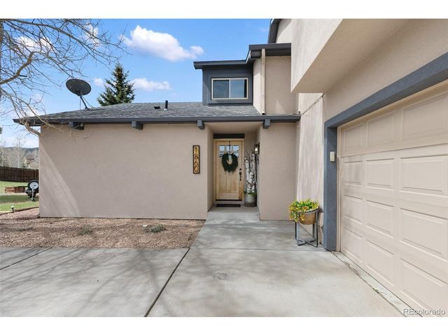 1860 Blackfoot Trl, Woodland Park, CO 80863