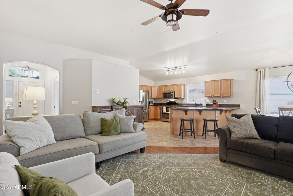 3912 W GOODMAN Drive, Glendale, AZ 85308 — photo 3