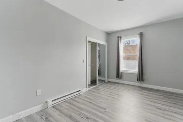 35 N Summer St, Holyoke, MA 01040